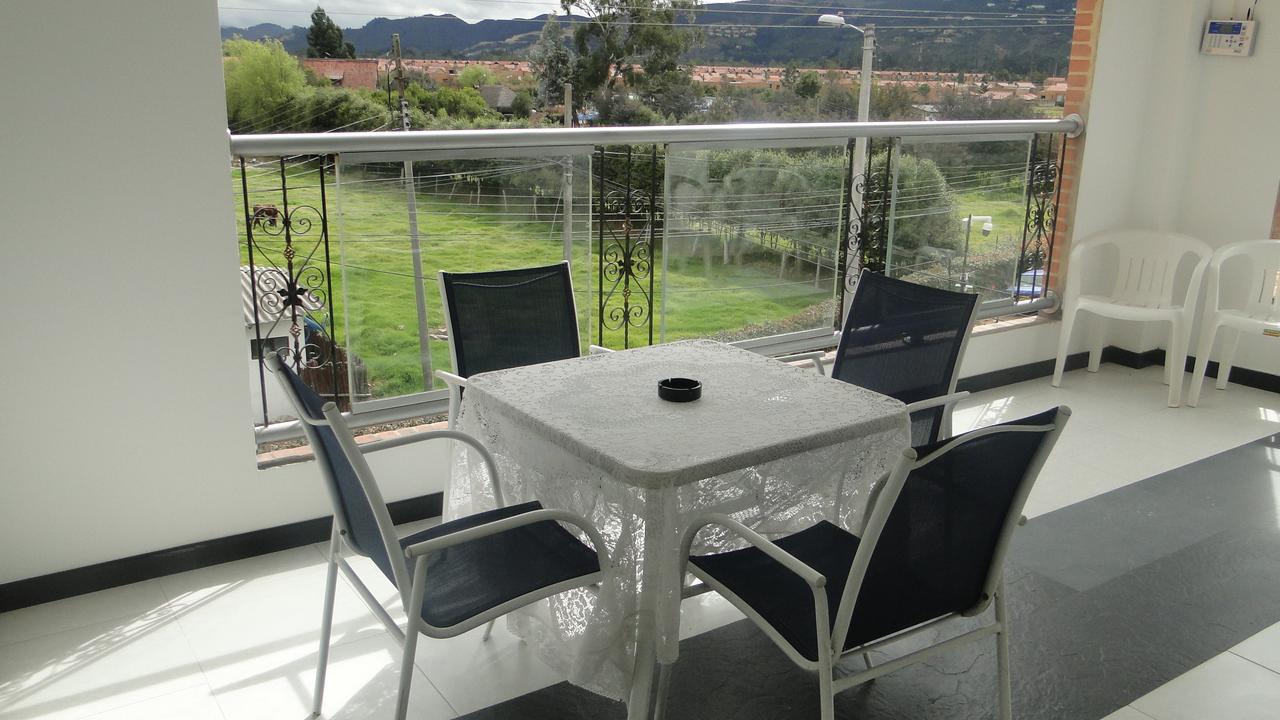 Hotel Campestre Villa Juliana Чия Экстерьер фото
